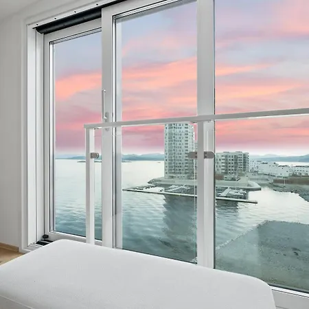 Apartamento Luxury 3 Bedroom Seaview Apartment, Ons 2024